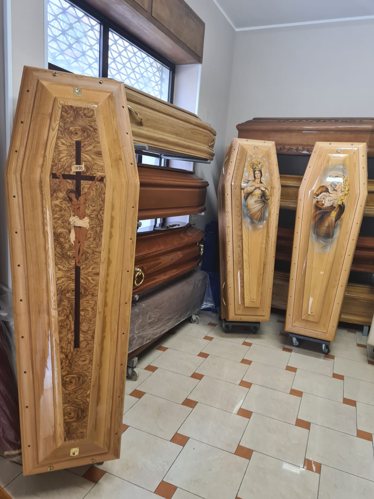 iside onoranze funebri