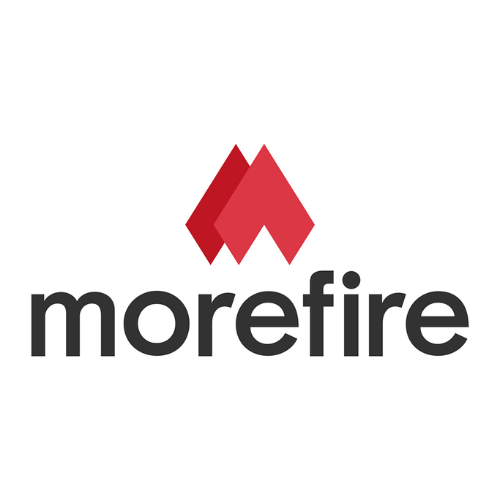 Rotes Feuersymbol über dem Wort „morefire“ in dunkelgrauen Buchstaben.