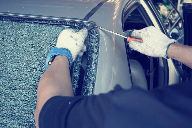 Auto Glass Replacement — La Crescent, MN — TJ's Auto Glass