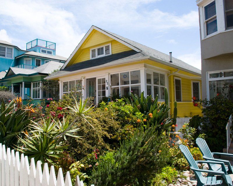 Yellow House in Torrance
