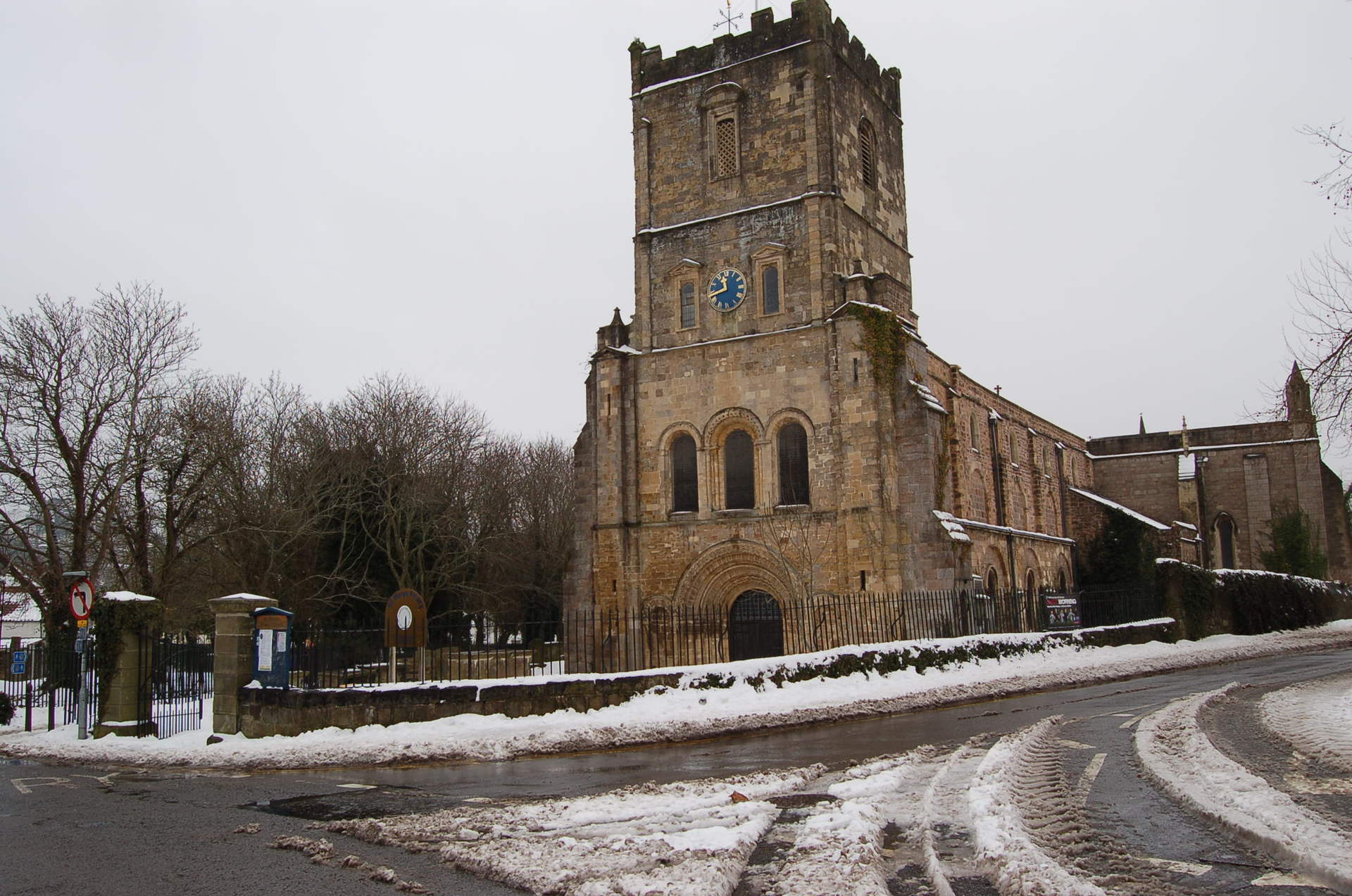 St Marys church chepstow the big freeze March 2018