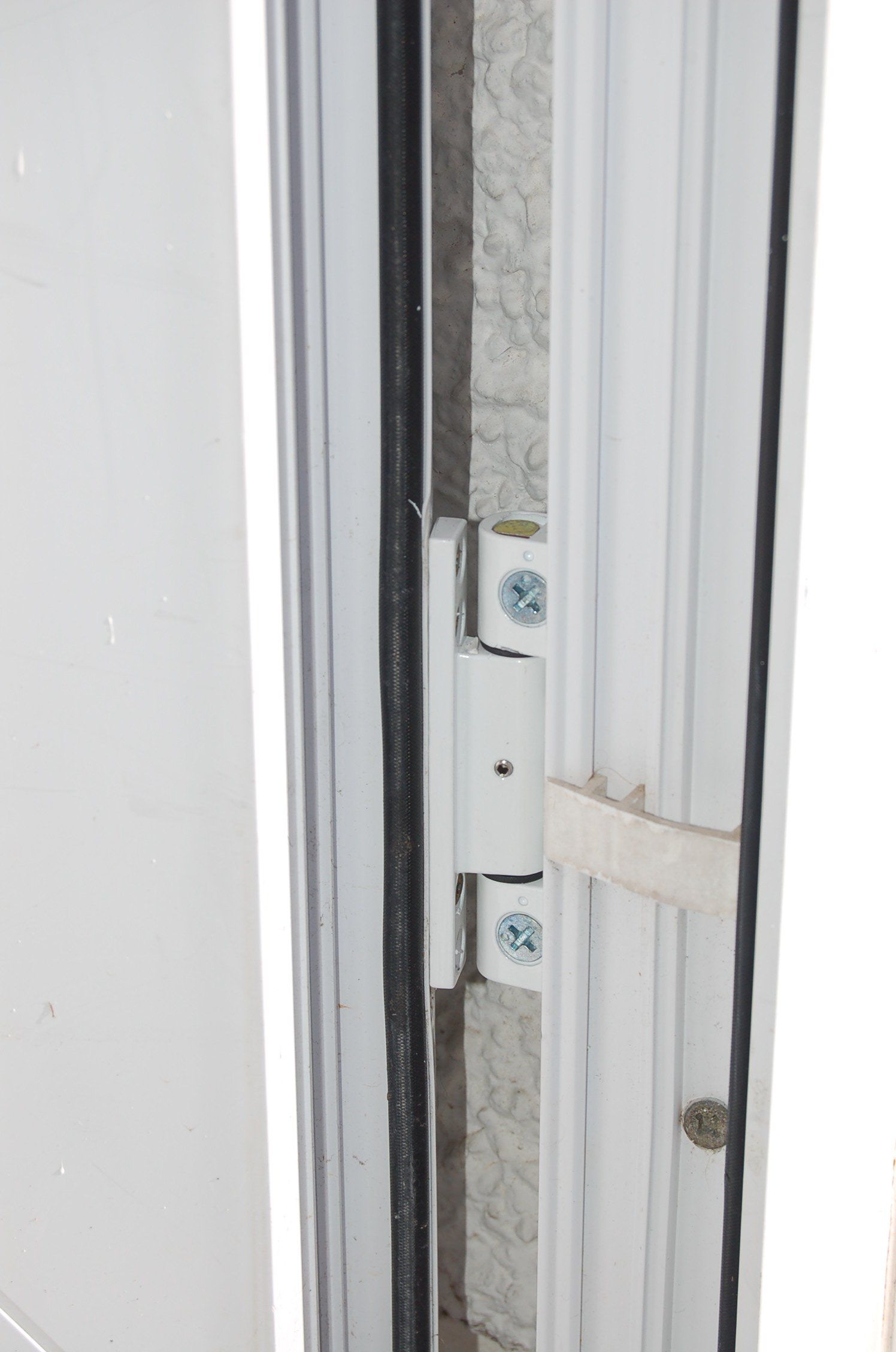 upvc door hinge repairs completed cj locksmiths