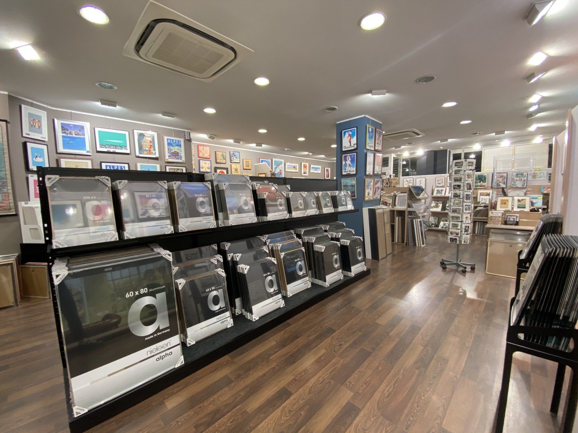 Magasin coté cadres Annecy