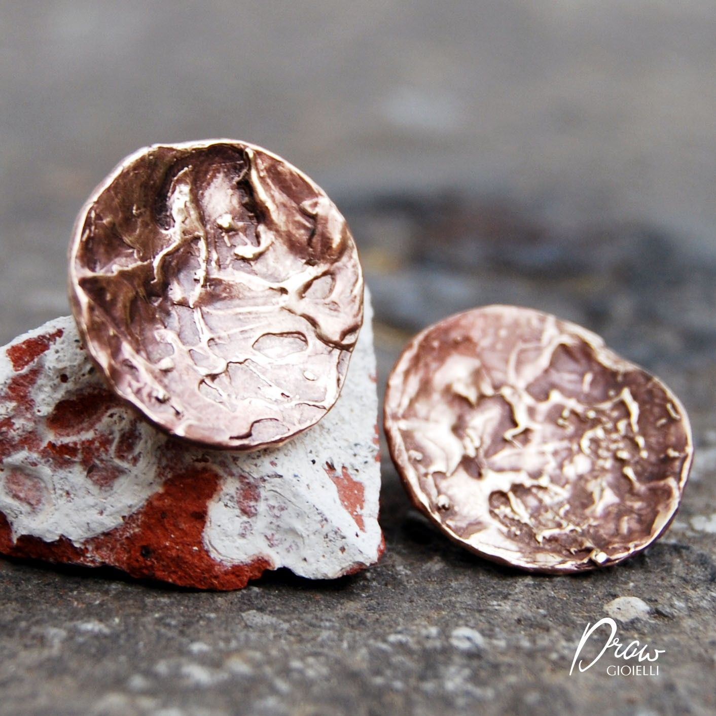 Orecchini in bronzo e argento