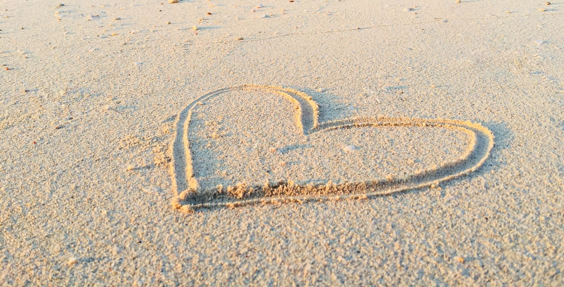 heart in the sand