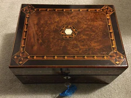 Figured Walnut Table Box