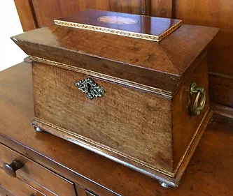 Mahogany Sarcophagus Tea Box Exterior