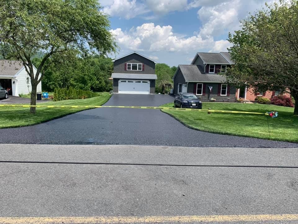 Professional Sealcoating — Kutztown, PA — B Young Paving