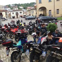 Pubblico motoraduno