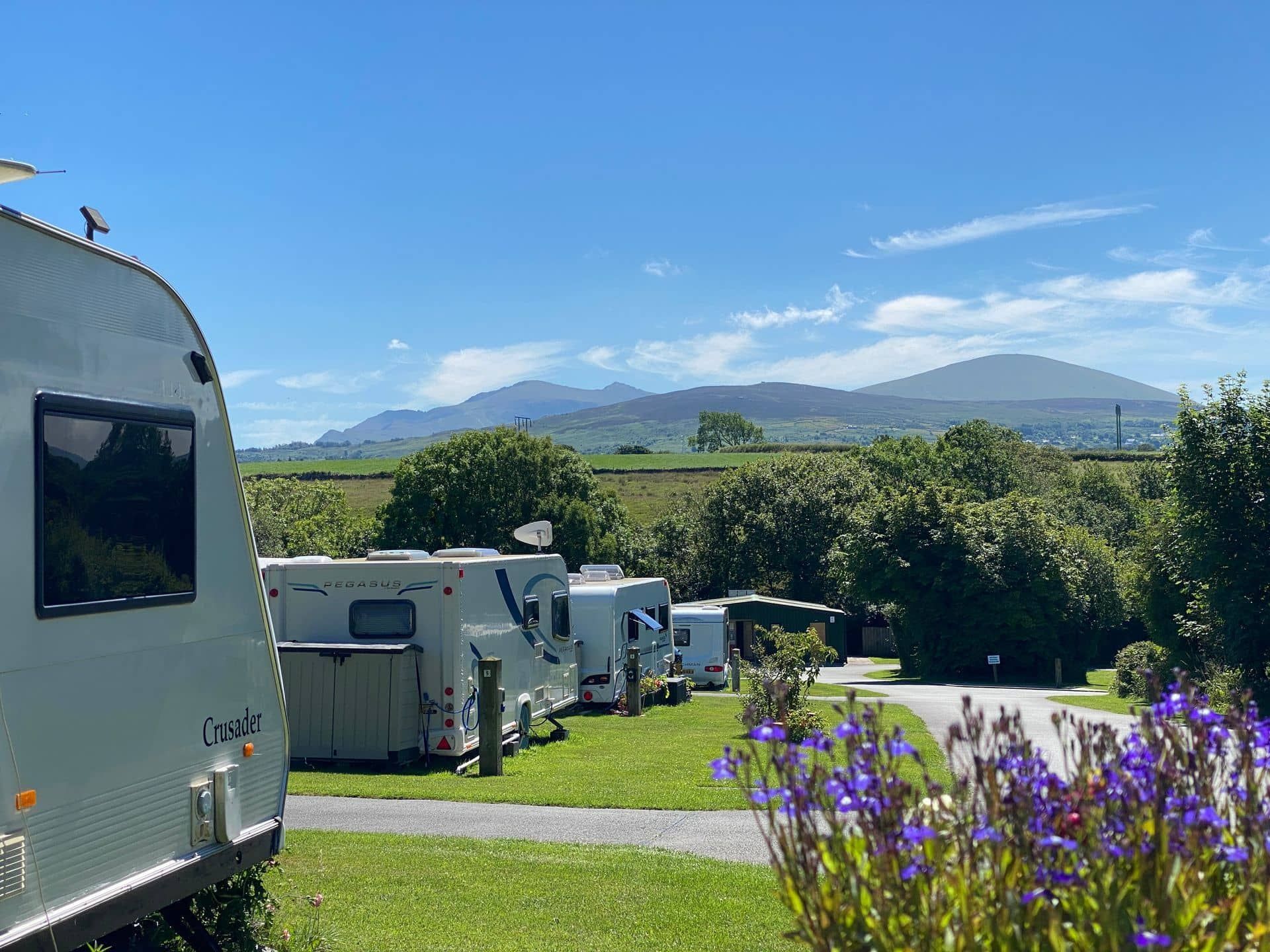 Seasonal Caravan Pitches in Eryri (Snowdonia), North Wales
