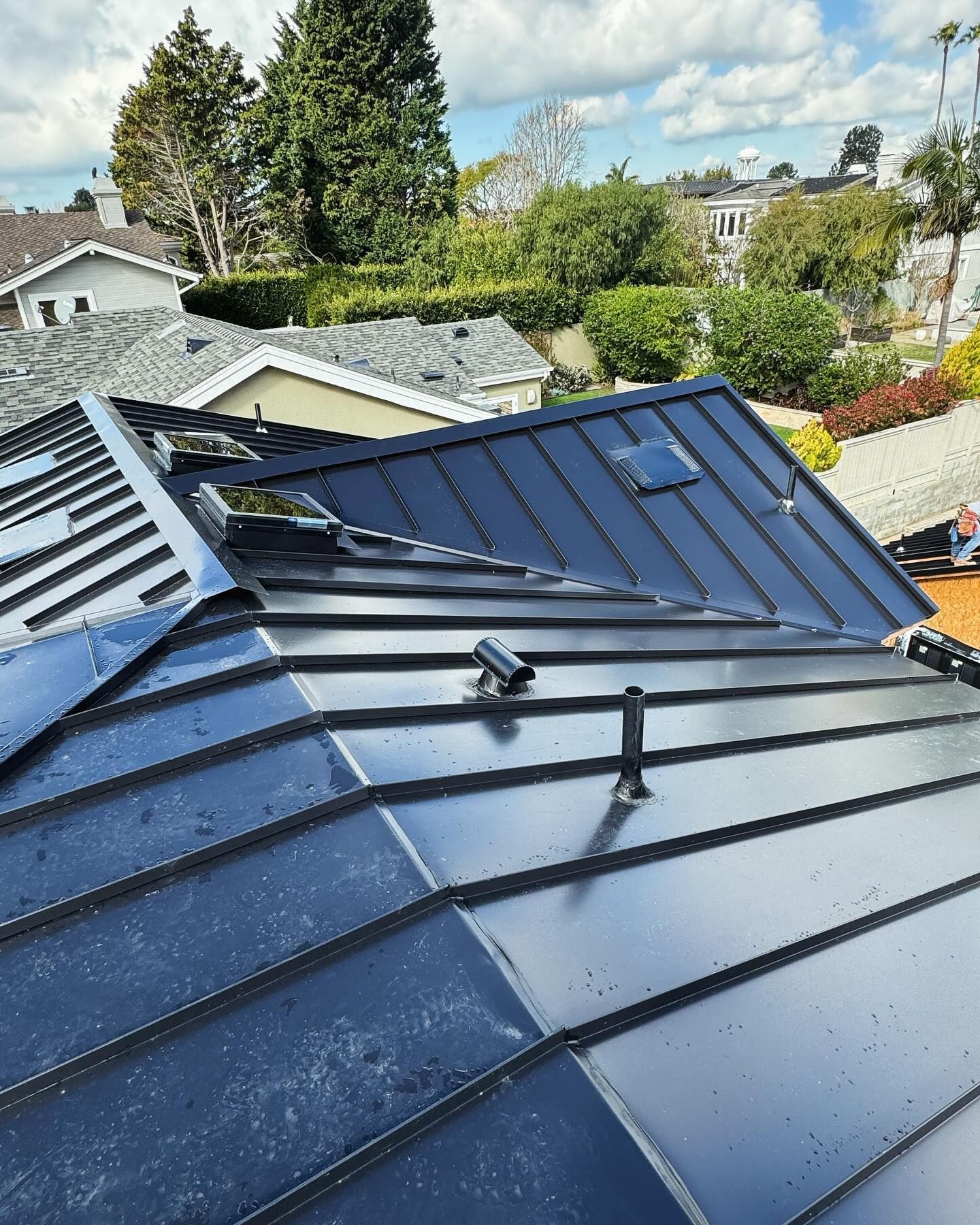 A black roof with a camera on top of it