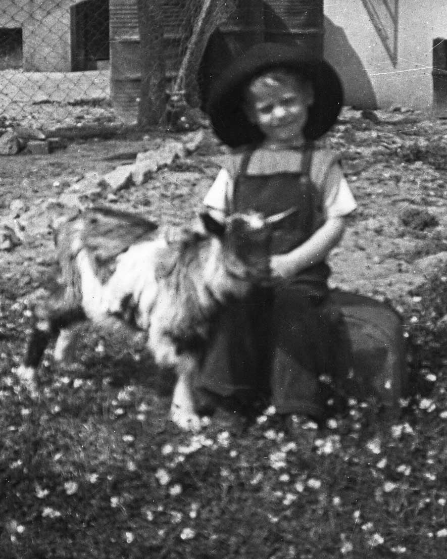 old black and white photography portrait johnjoe hampshire
