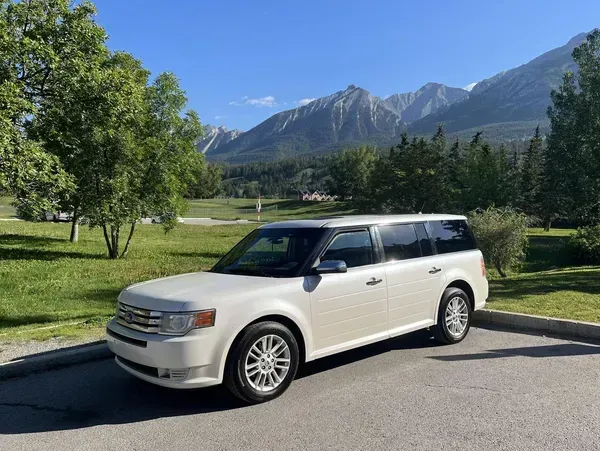 cochrane taxi services