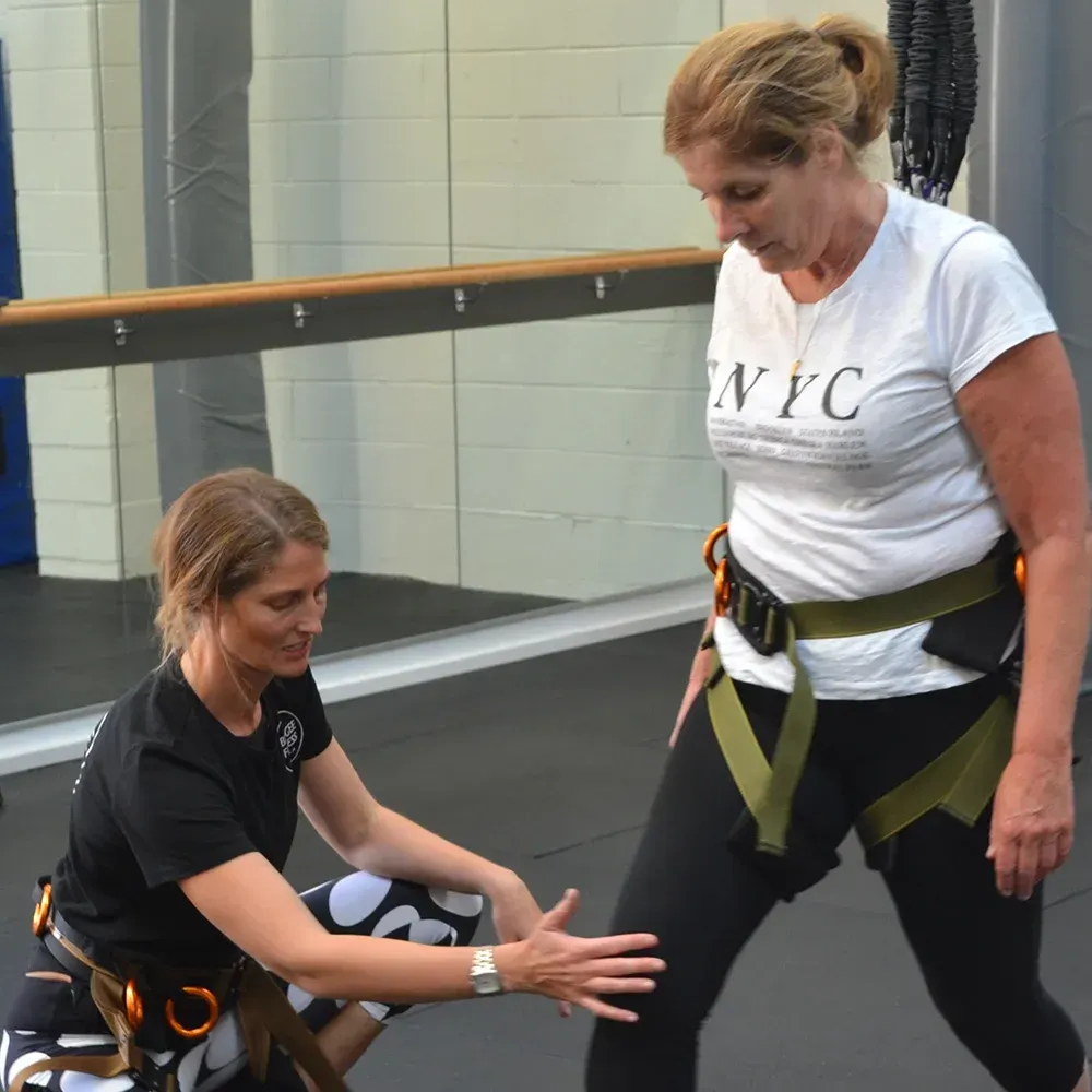 bungee fitness, birthday party, group fitness, gym, bungeefit, franchise, aerial, silk, hoop, trapeze, aerial yoga, 