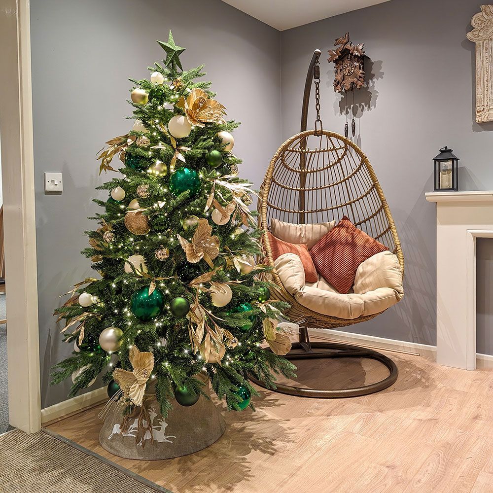 Emerald Isle Theme Range - Decorated Luxury Greenery