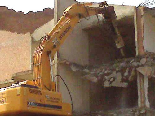 Locação de Escavadeira Hidráulica - TZ Rental