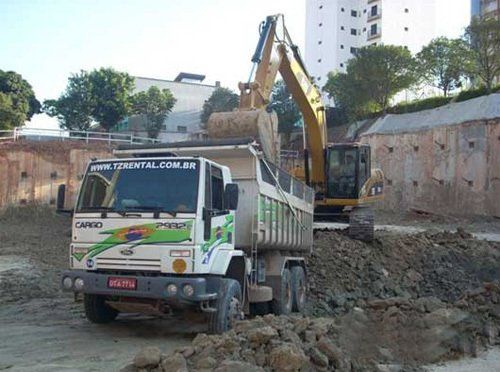 Locação de Caminhão Basculante - TZ Rental