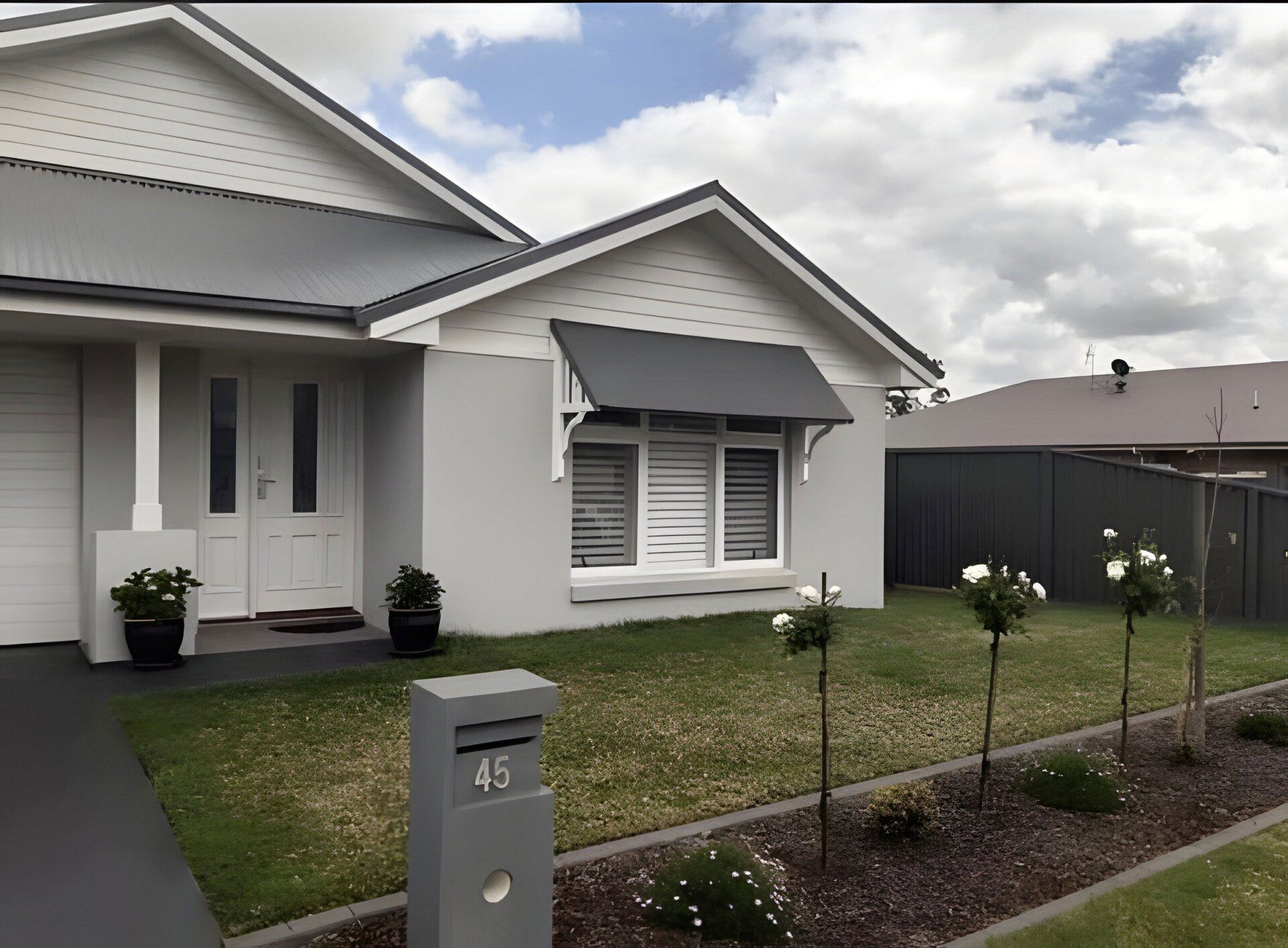 View Beautiful Home — Heritage Window Awnings in Cessnock, NSW