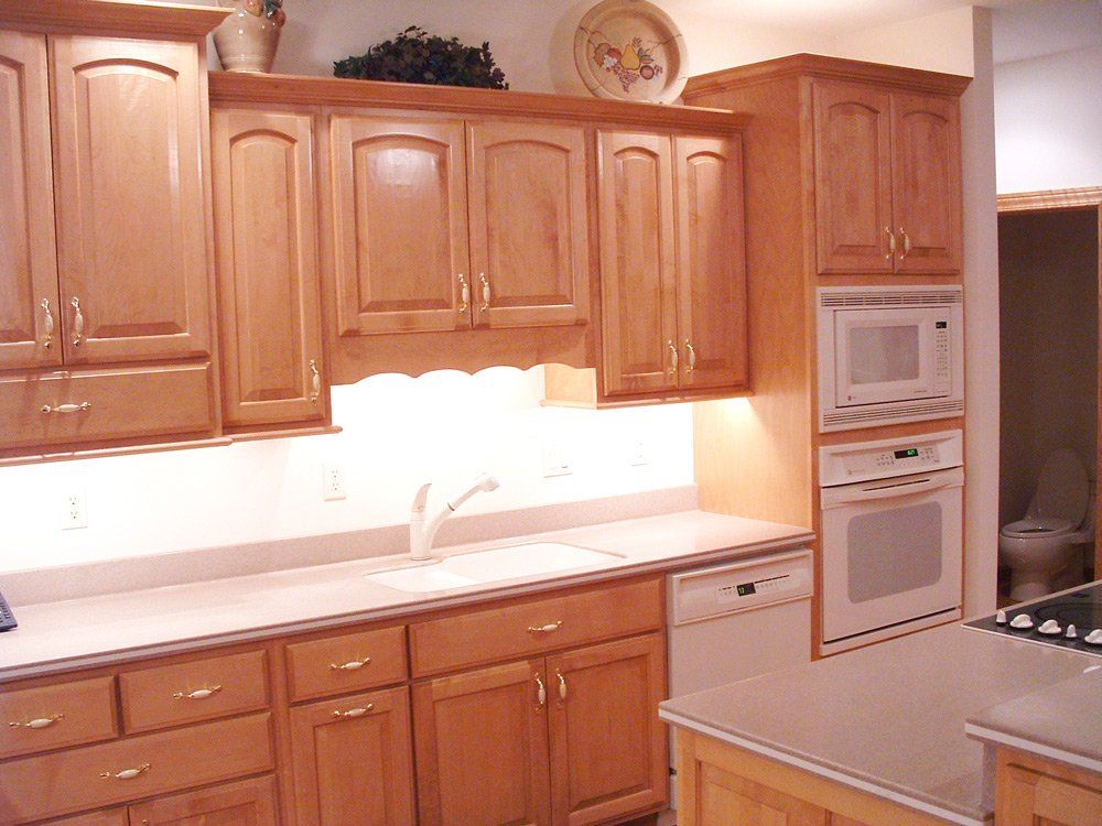 custom wood kitchen cabinets