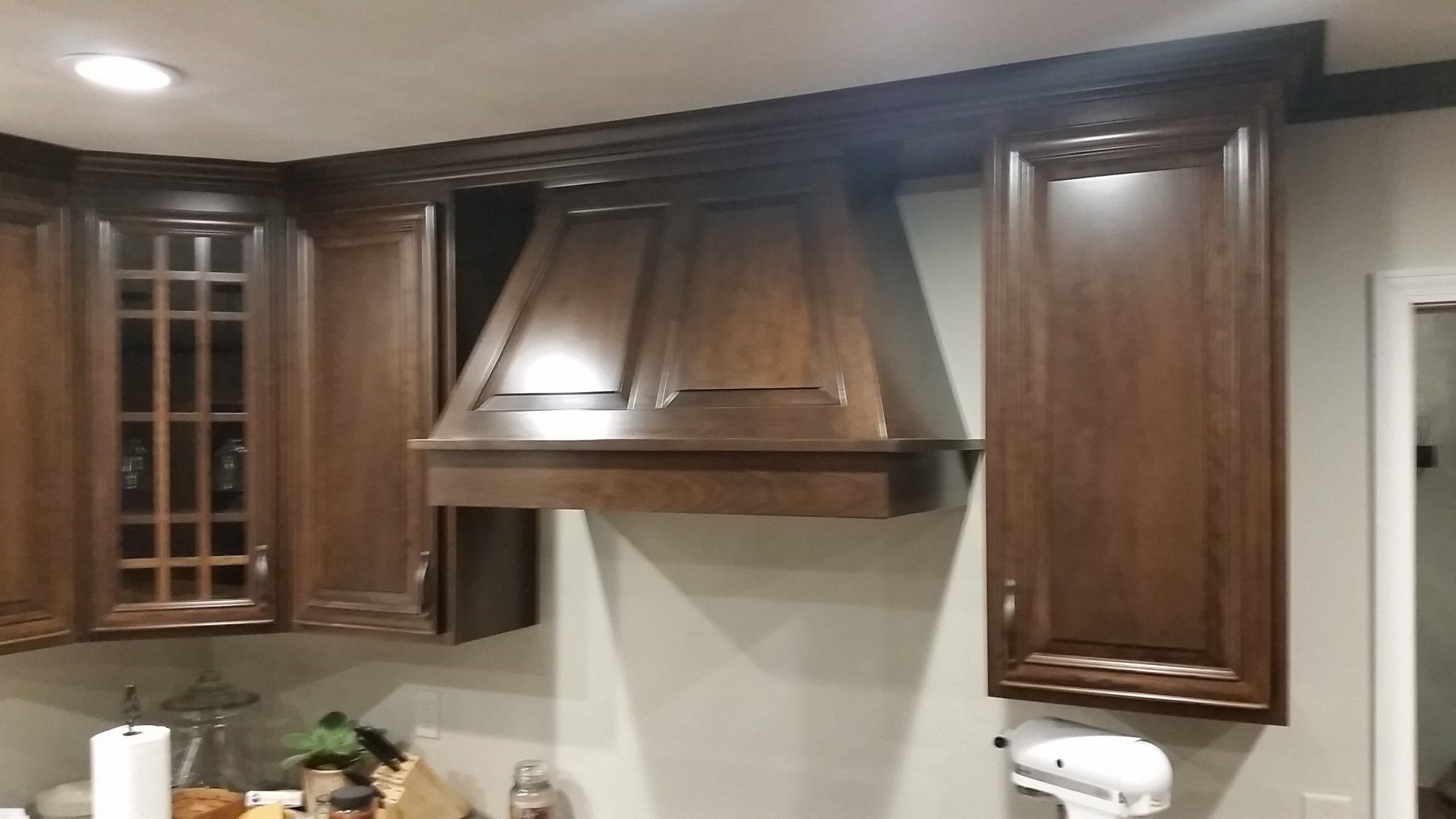 custom cabinets vent hood