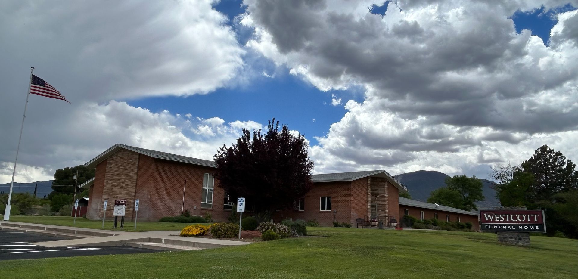 Memorial Mortuaries & Cemeteries UT