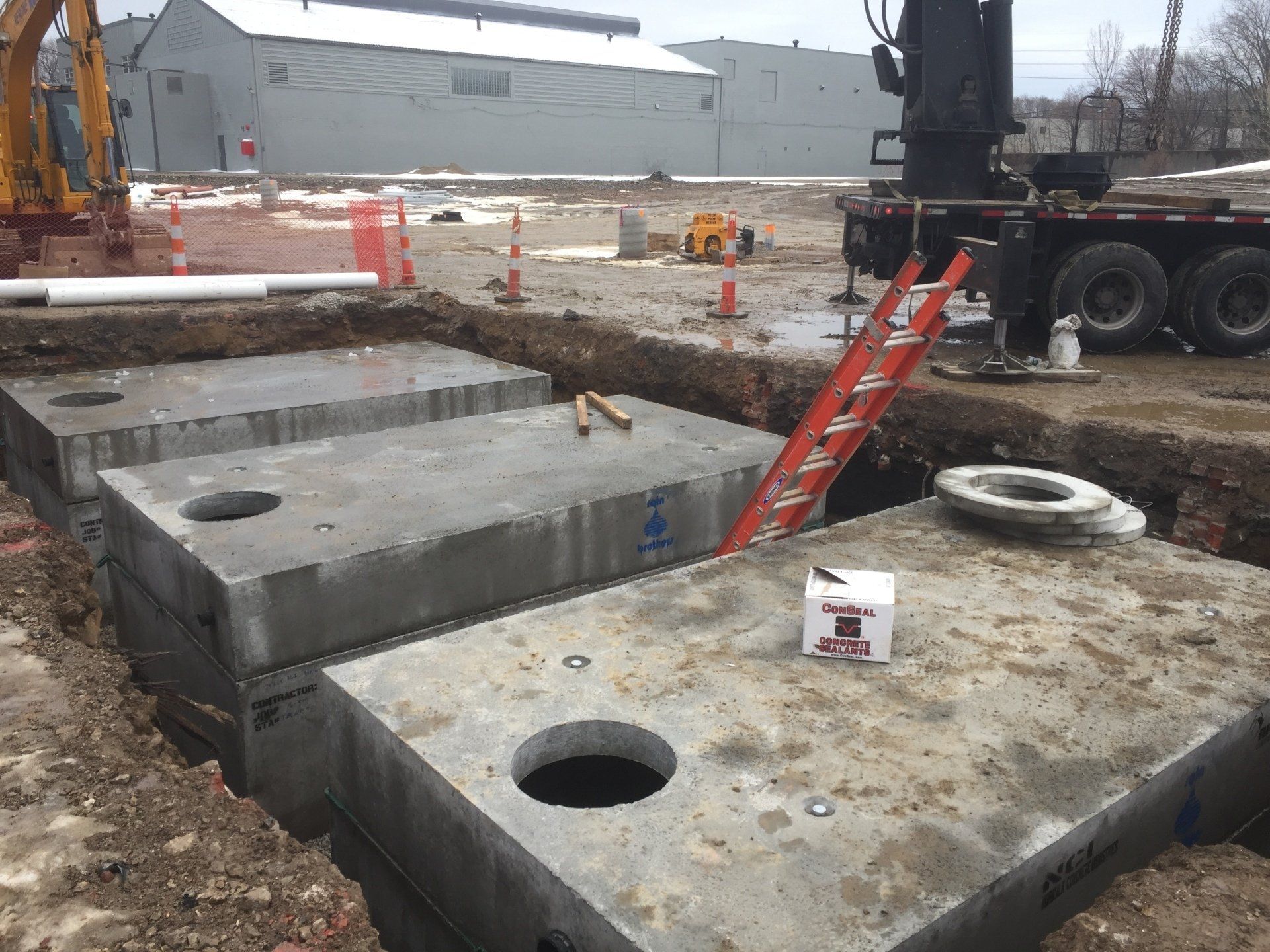 Industrial concrete rain retention tank