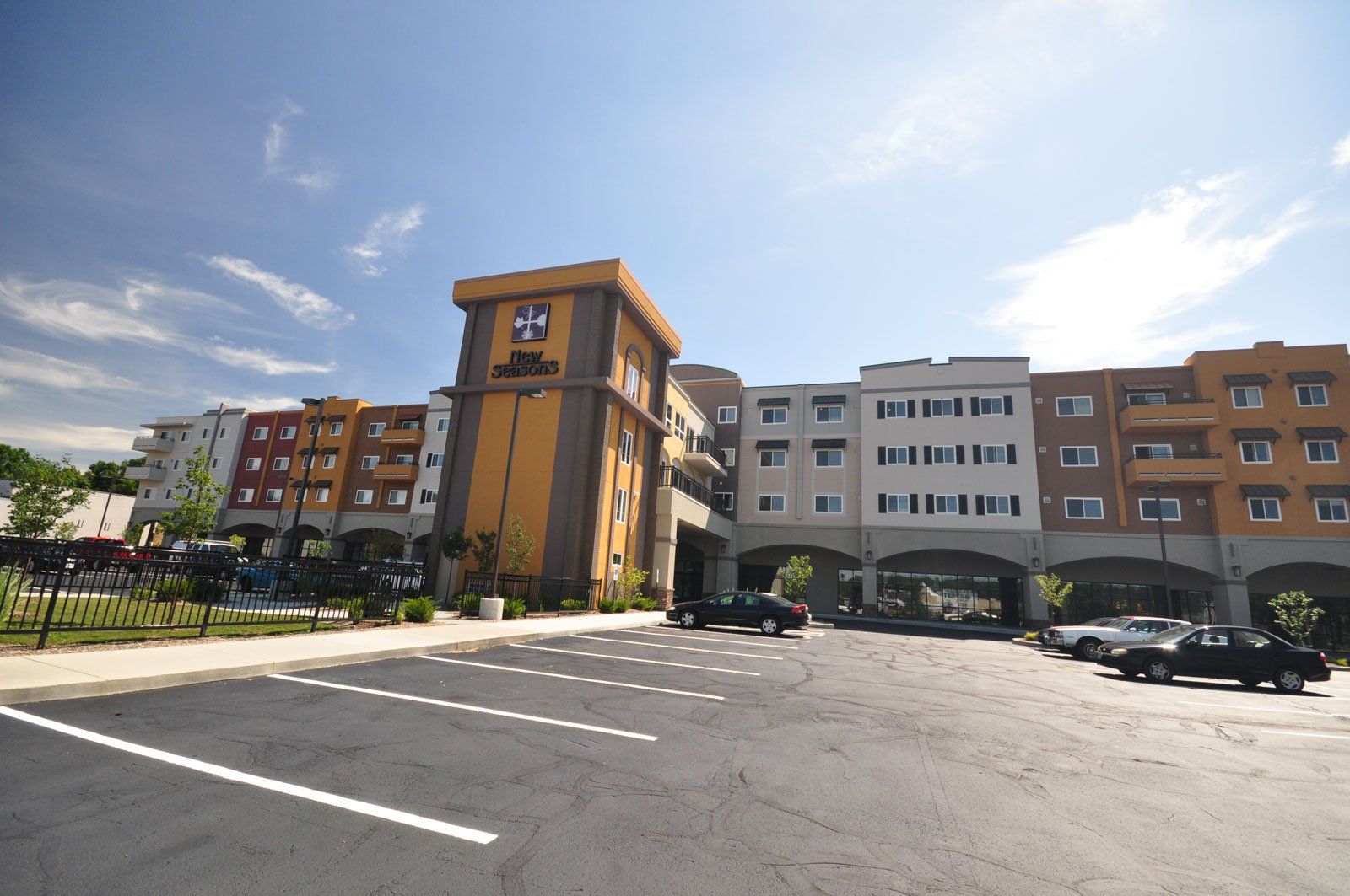 New Seasons exterior