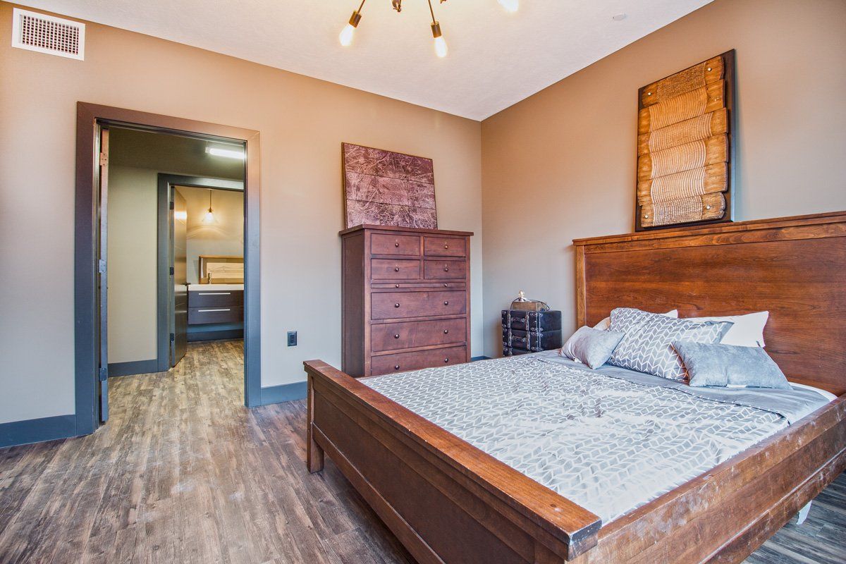 Tallmadge Town center bedroom