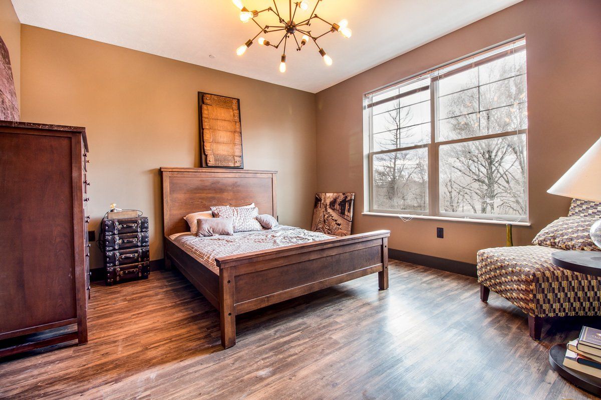 Tallmadge Town center bedroom