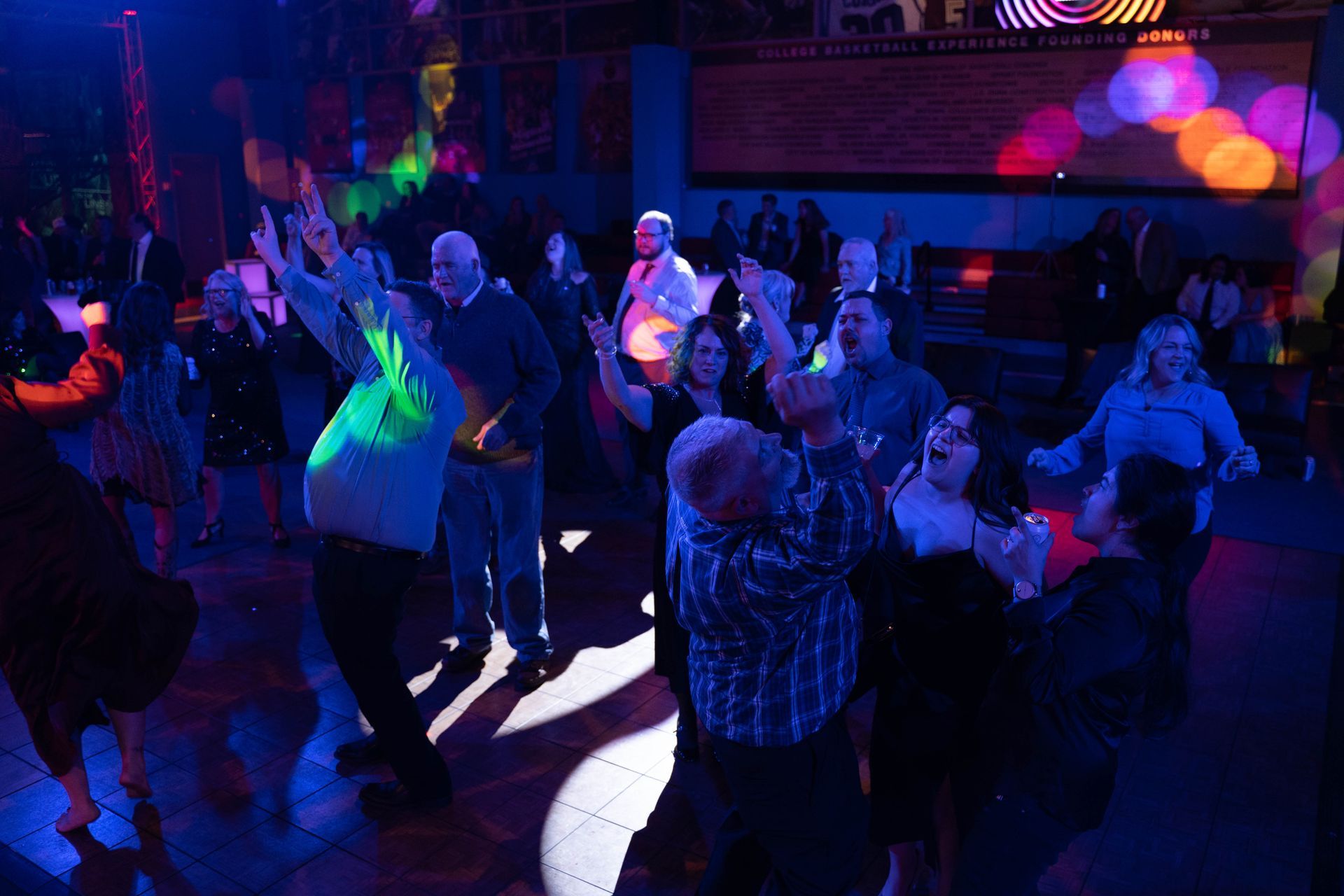 Many people are dancing and having a great time at the ICL anniversary party