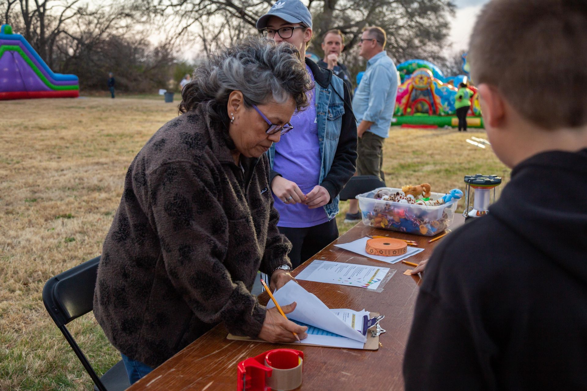 People check in at the ICL fall family picnic.