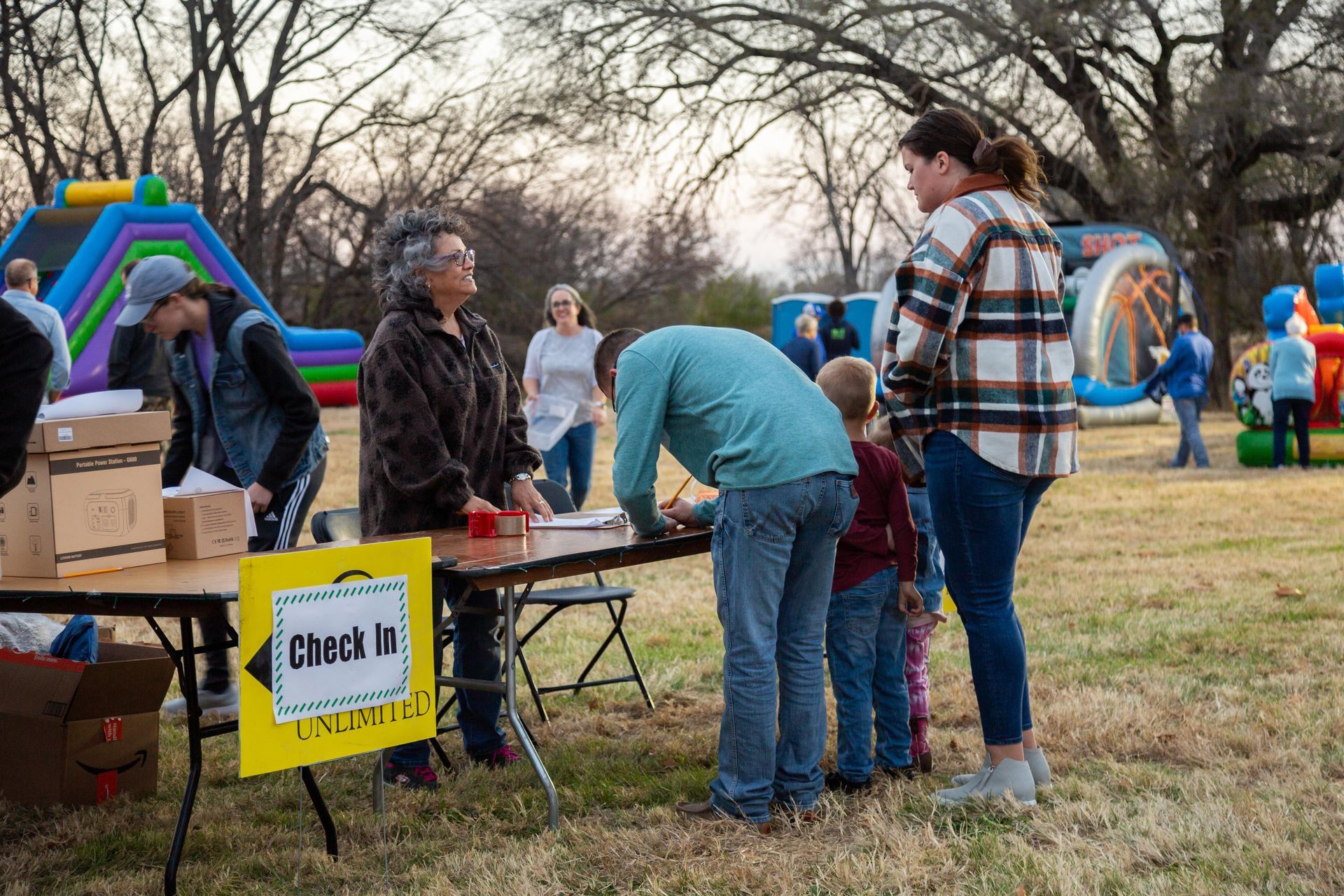 People check in at the ICL fall family picnic.