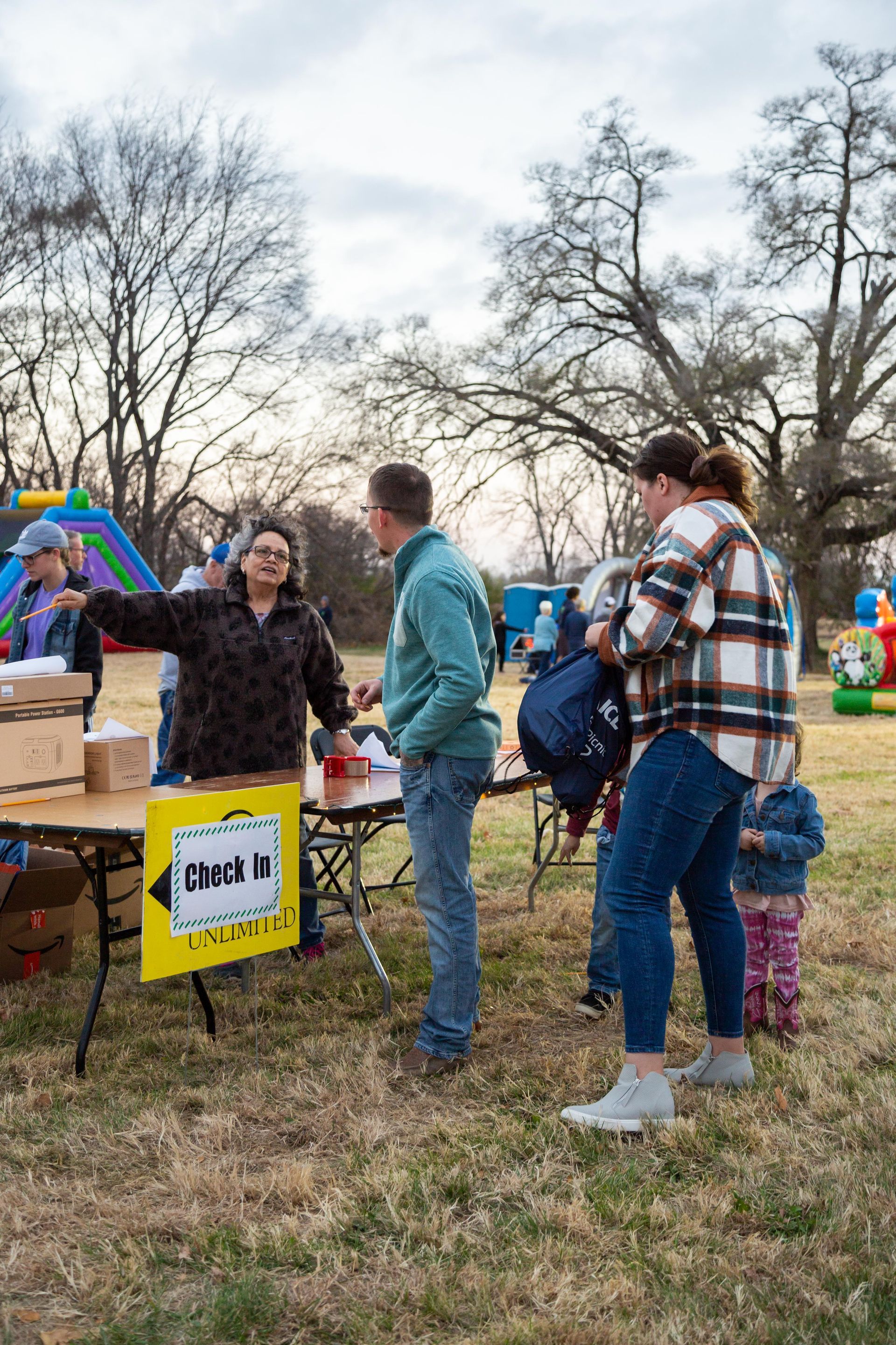 People check in at the ICL fall family picnic.
