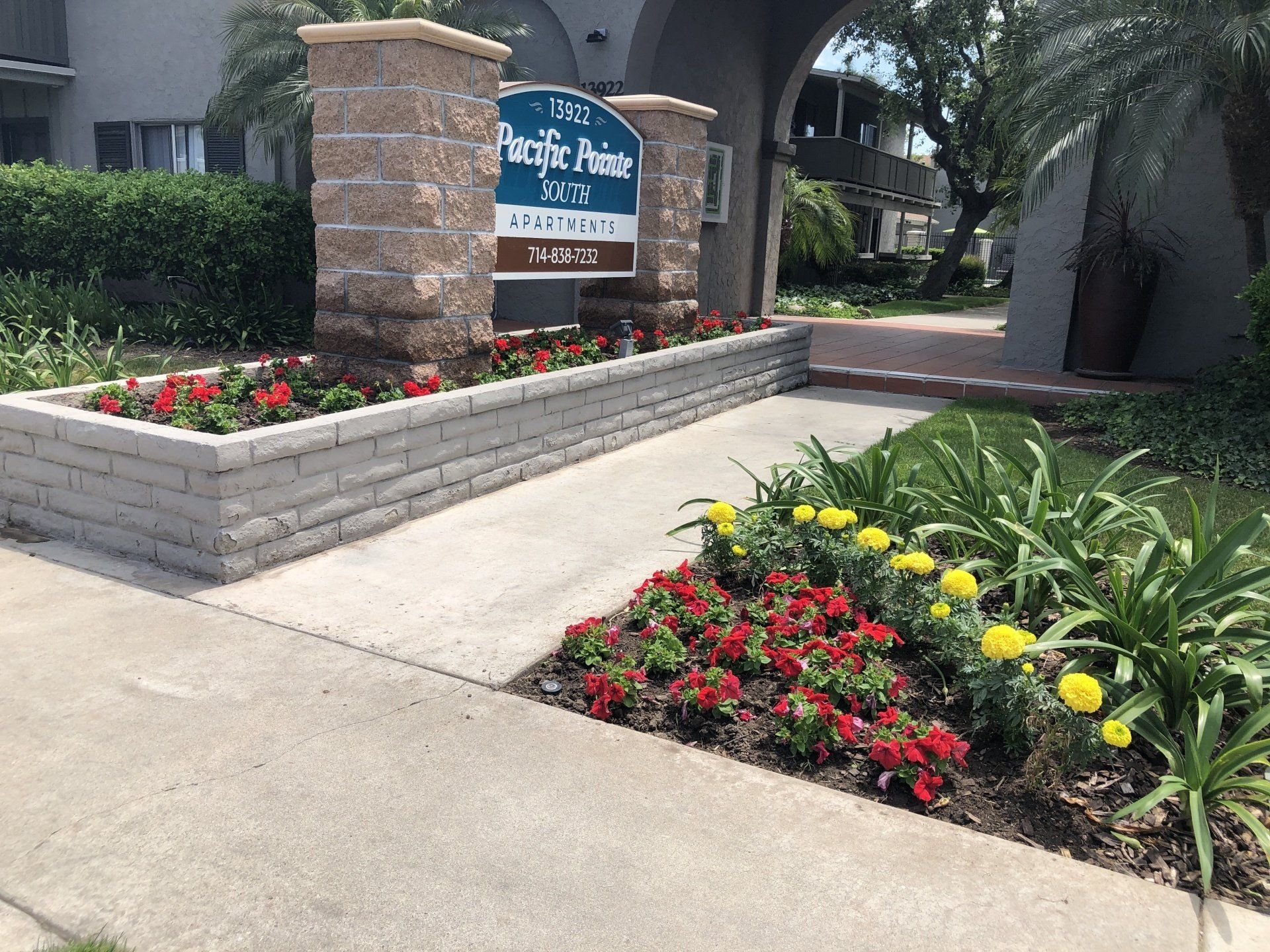 Exterior | Pacific Pointe South Apartments