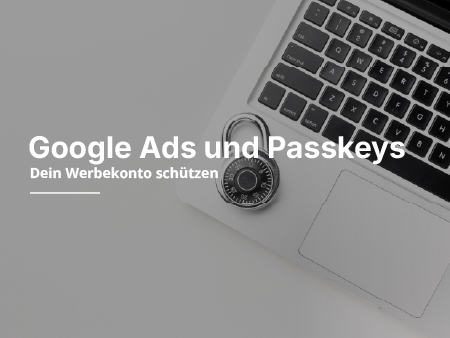 Laptop mit einem Schloss darauf.