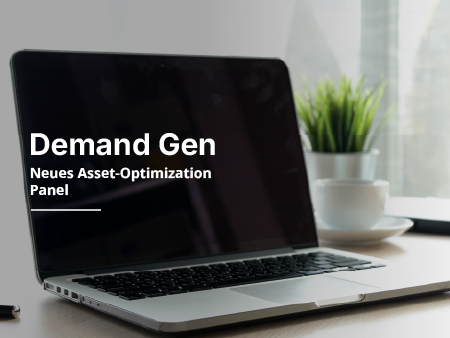 Ein Laptop steht auf einem Tisch.