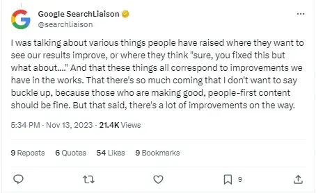 Tweet von Google SearchLiaison: Diskussion über bevorstehende Verbesserungen der Suchergebnisse mit Schwerpunkt auf der Qualität der Inhalte.