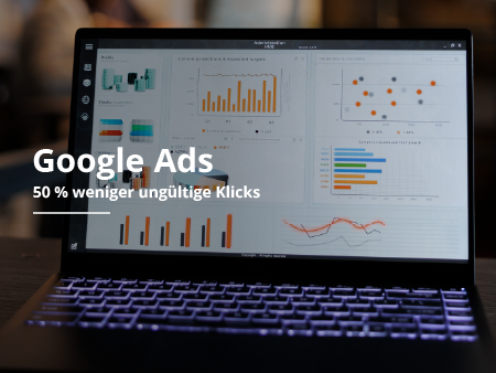 Laptop, auf dem das Google Ads-Analytics-Dashboard mit Diagrammen und dem Text „50 % weniger ungülti