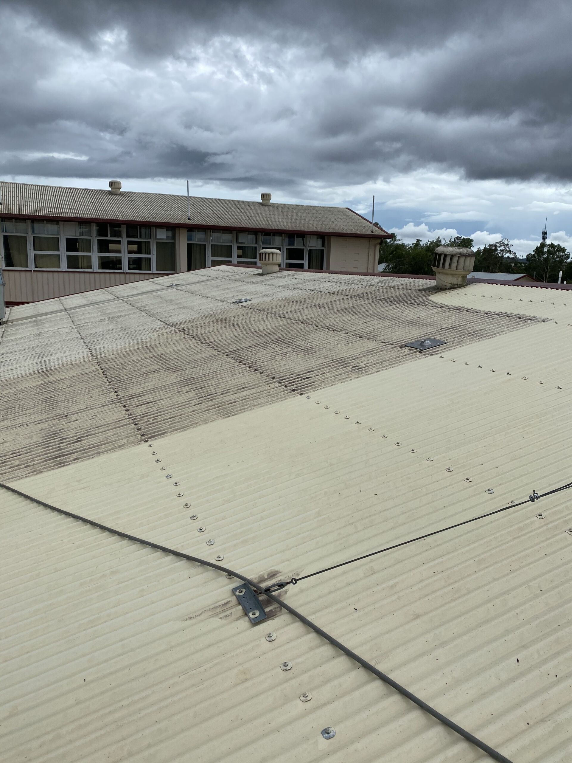 Roof Before And After Using Pressure Cleaning — FNQ Pressure Cleaning  in Atherton, QLD