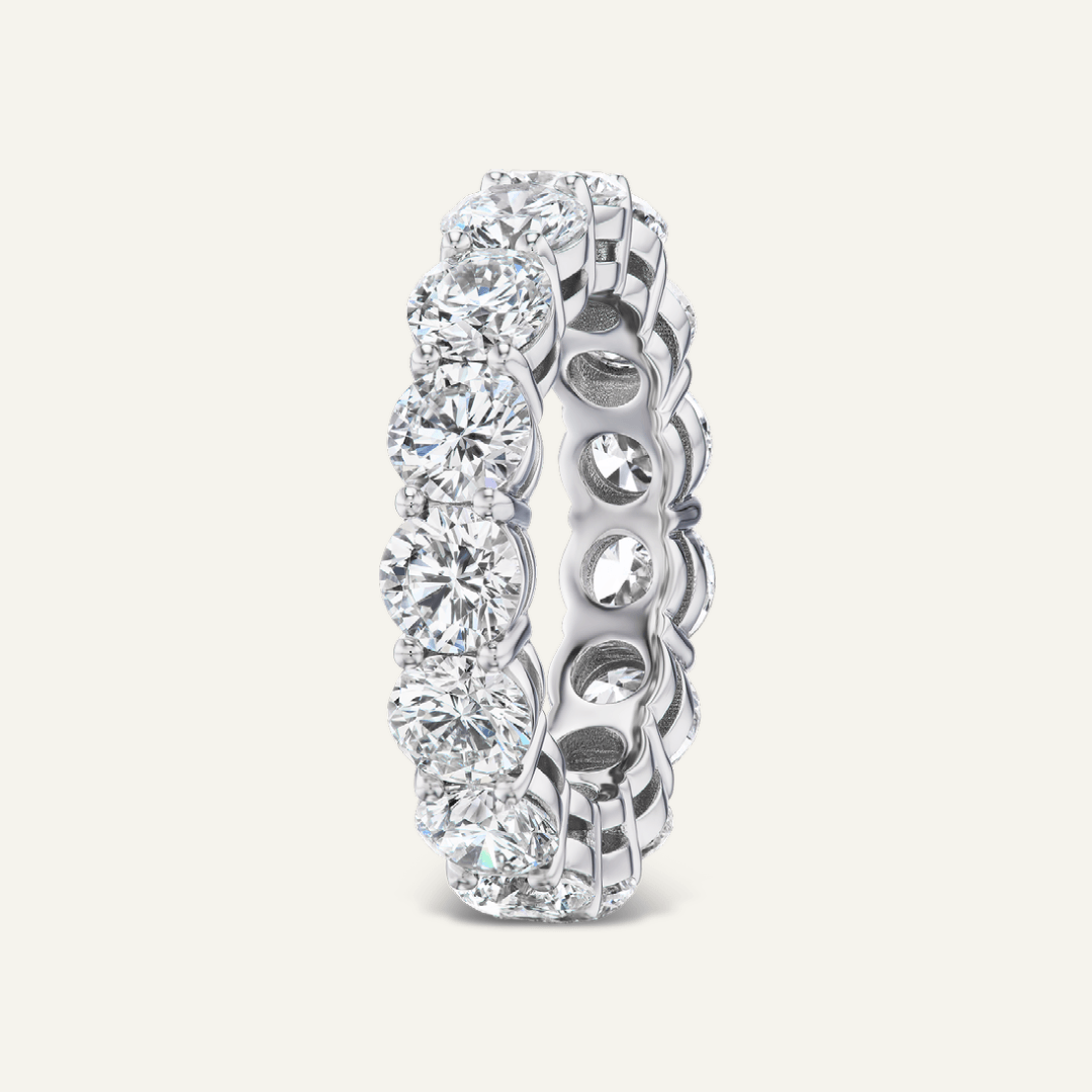 5.50ct tw Round cut diamond eternity band, common prong setting