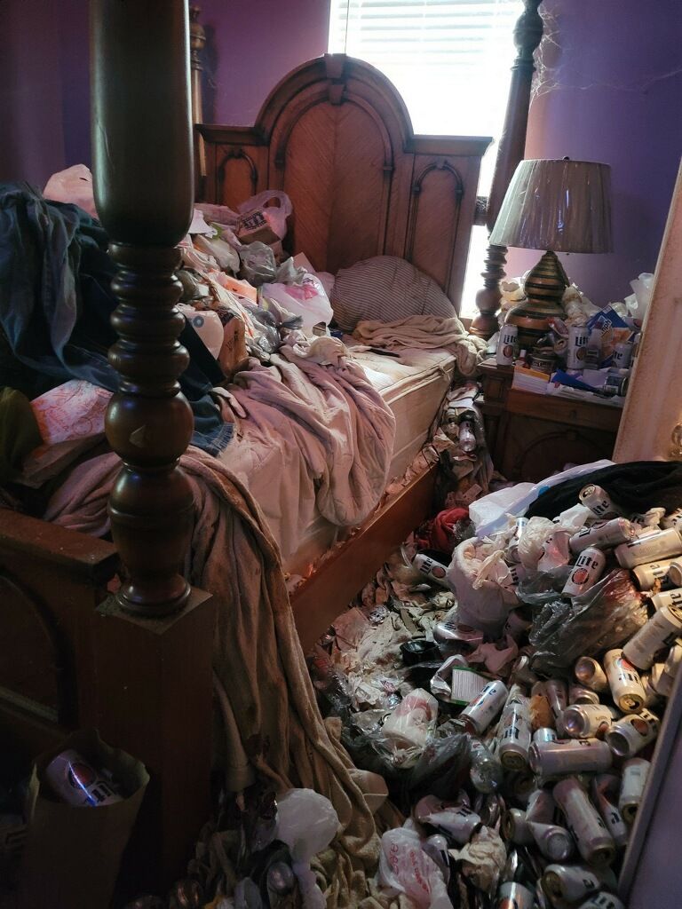 hoarding cleaning help