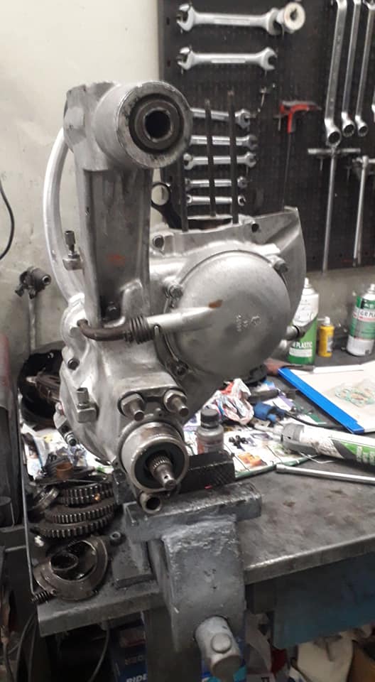 restauro motore piaggio