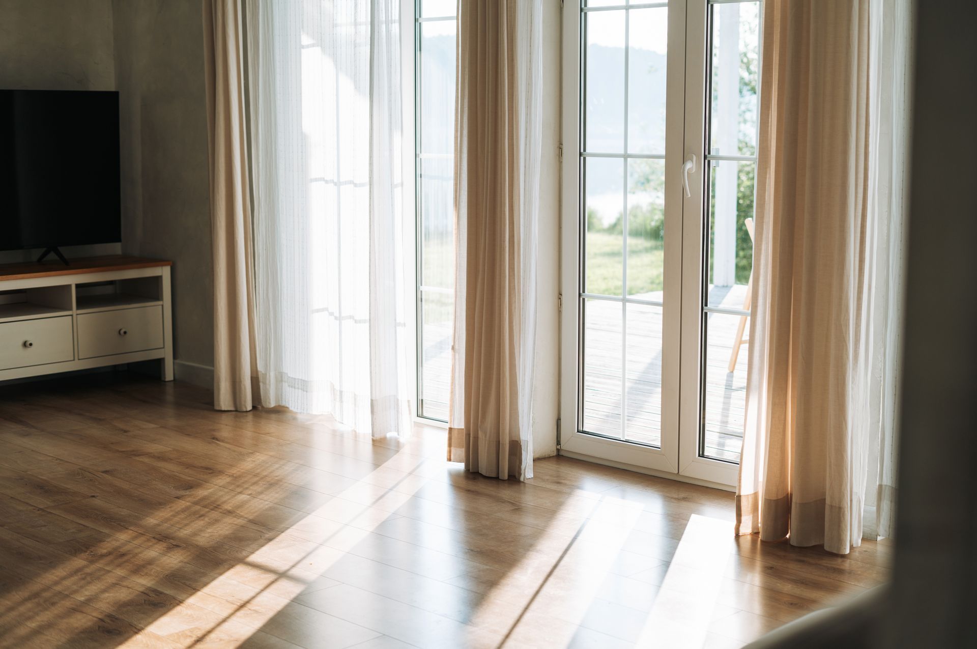 parquet legno naturale chiaro in salone