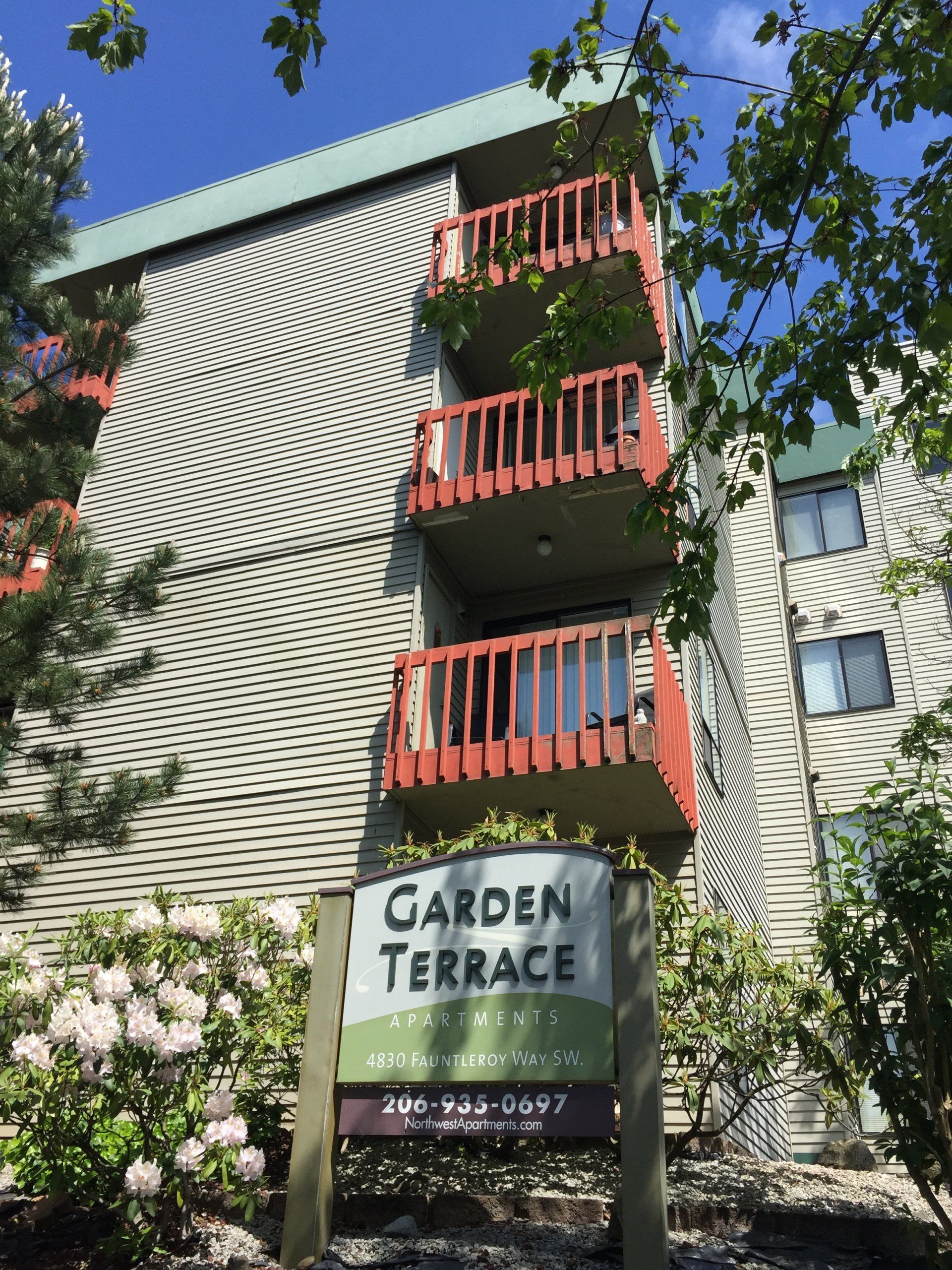 Garden Terrace Apartments, West Seattle, Seattle