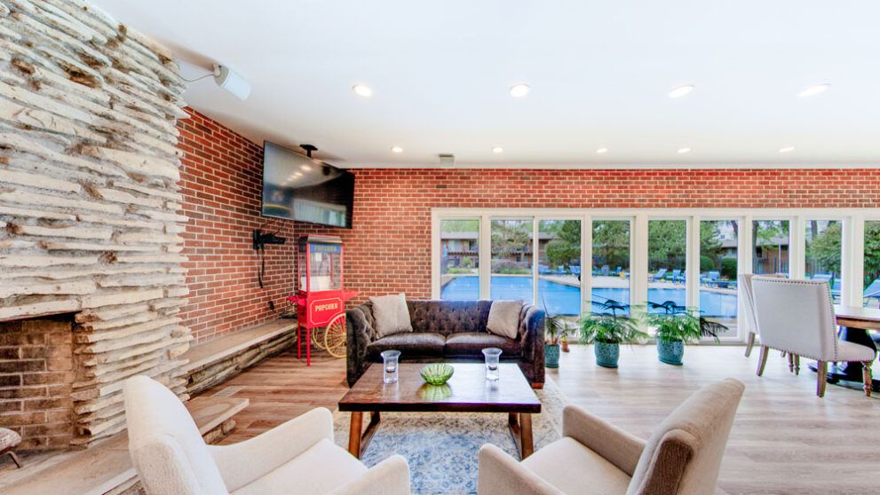 Glen Ellyn Apartments Photo