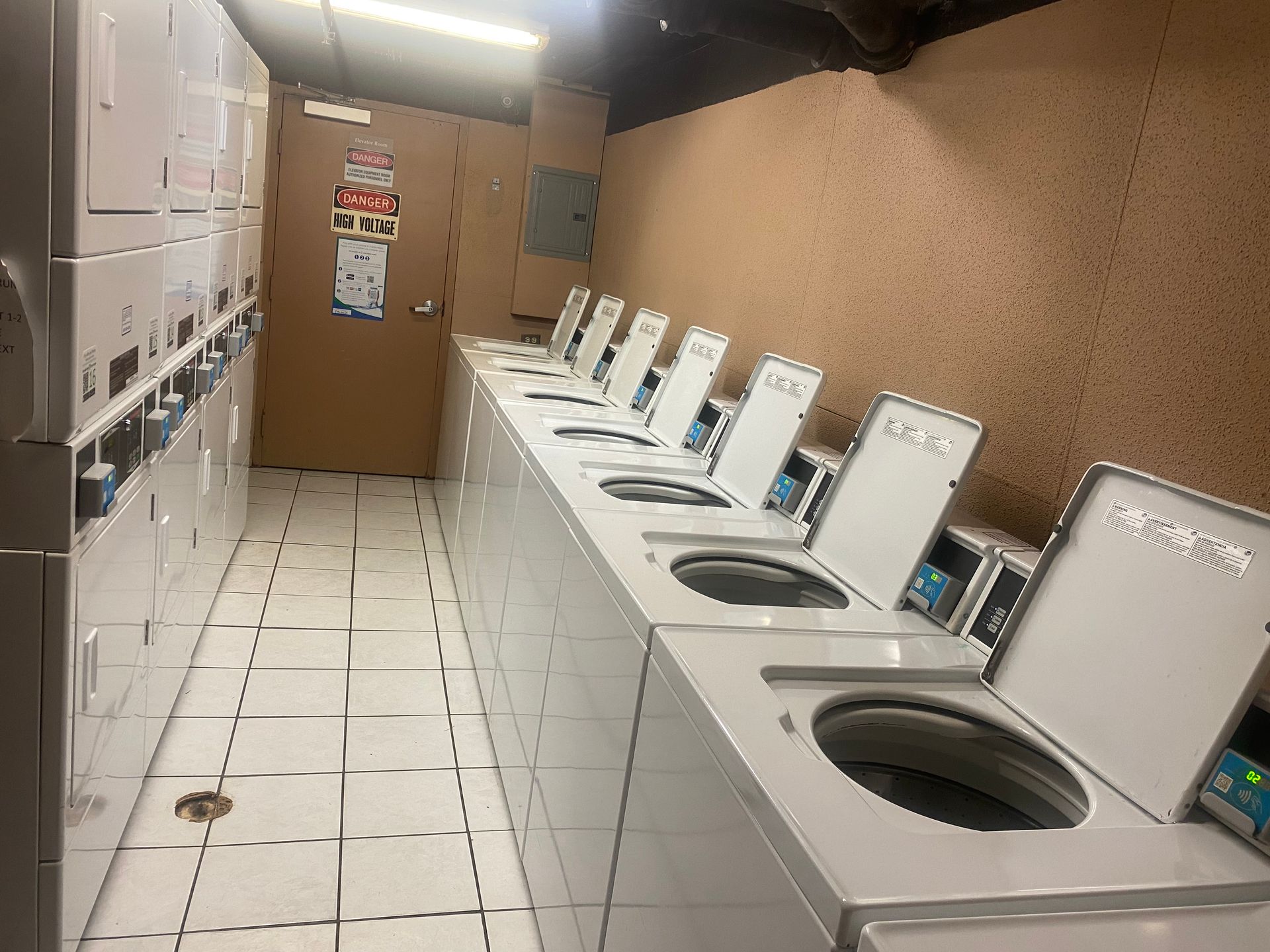photo of laundry room