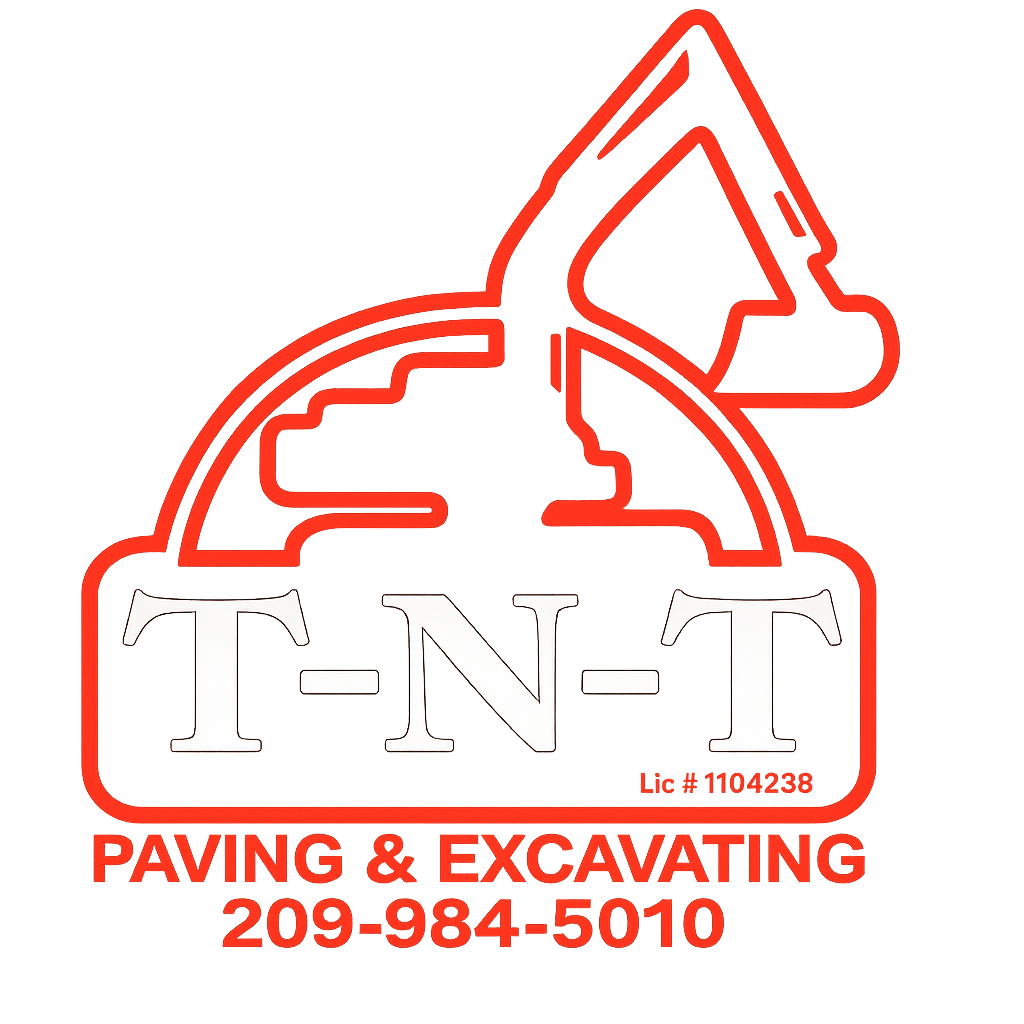 A black and white logo for t-n-t paving and excavating.