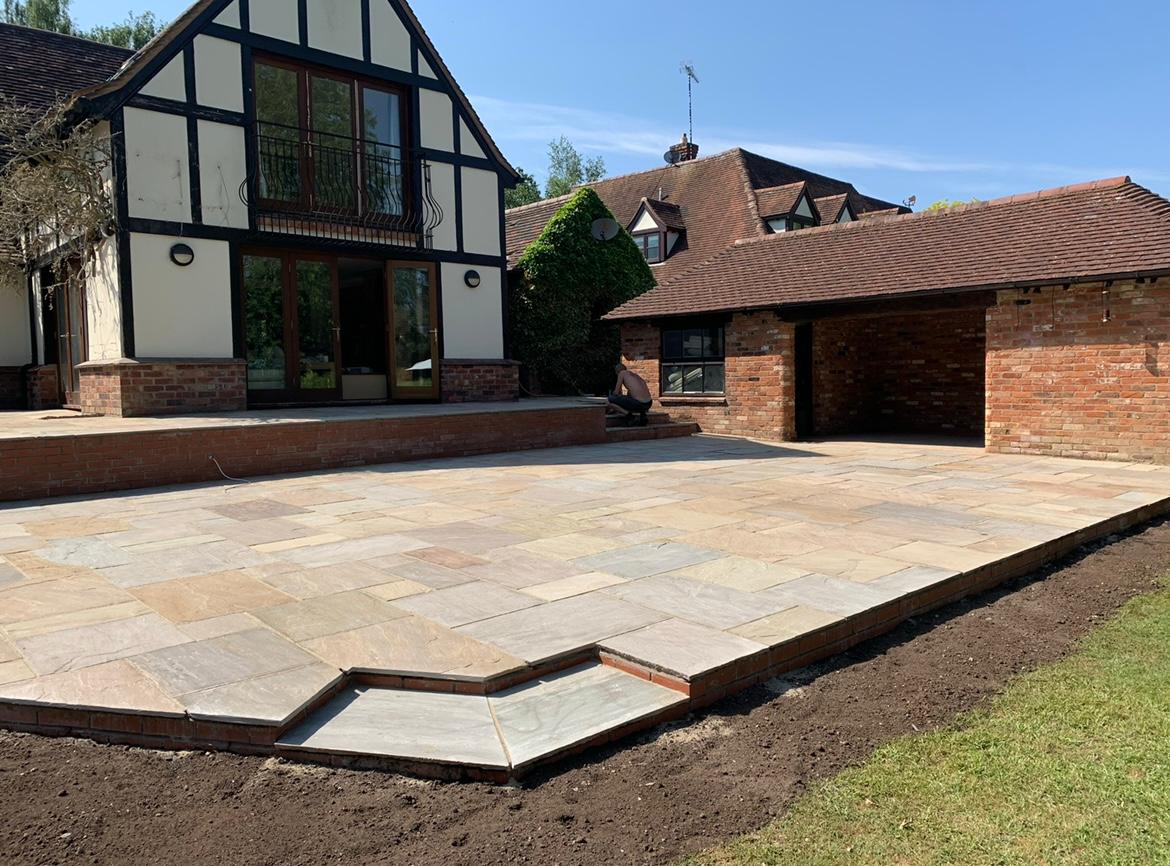 Patio specialists Rosendale Paving & Landscaping Leamington Spa