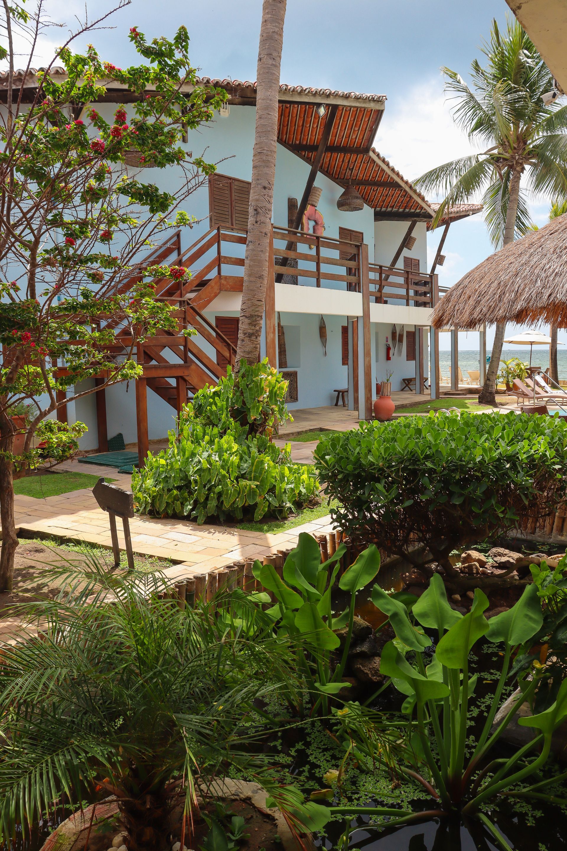 Area externa pousada vivenda oriente