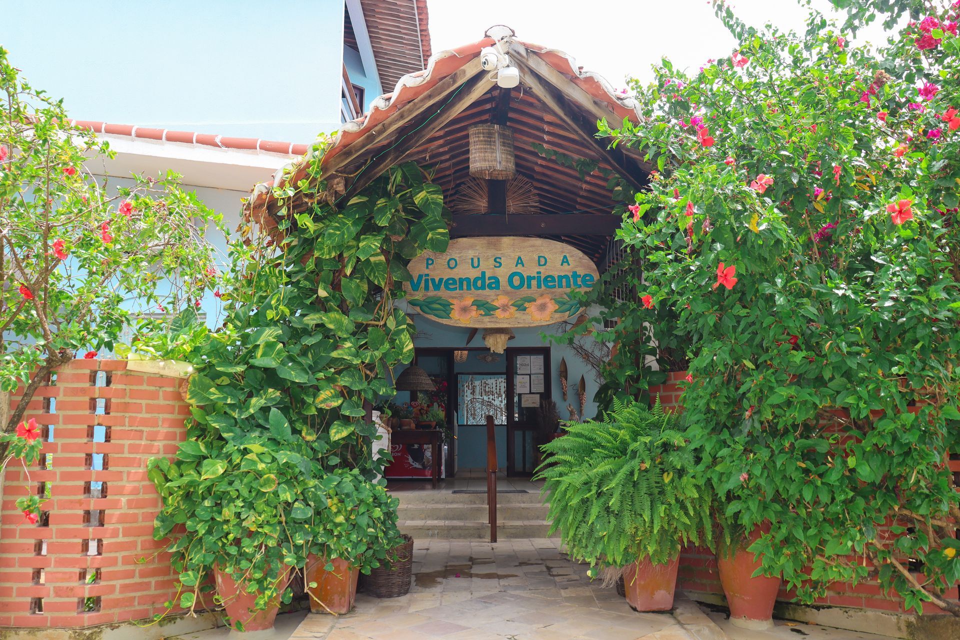 Area externa pousada vivenda oriente